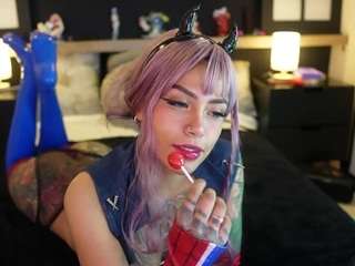 Live webcam model scarlett-collins on Soda Cams