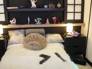 Live webcam model scarlett-collins on Soda Cams