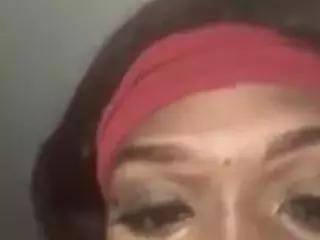 lovlymir's Live Sex Cam Show