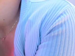akura011 Live Webcam on CamSoda