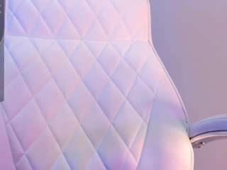 akura011 from CamSoda is Freechat