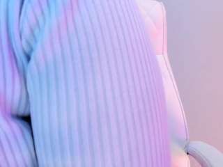 akura011 Live Webcam on CamSoda