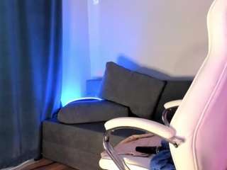 akura011 Live Webcam on CamSoda