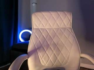 akura011 Live Webcam on CamSoda