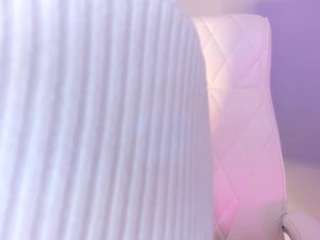 akura011 Live Webcam on CamSoda