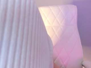 akura011 Live Webcam on CamSoda