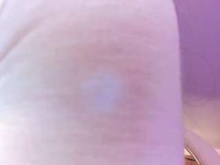 akura011 Live Webcam on CamSoda