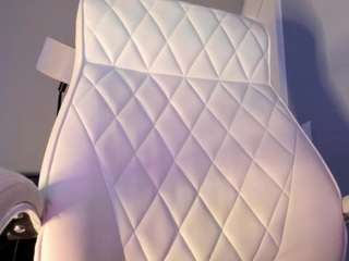 akura011 Live Webcam on CamSoda