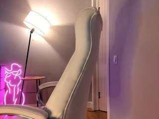 akura011 Live Webcam on CamSoda