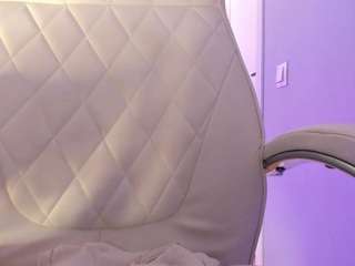 akura011 Live Webcam on CamSoda
