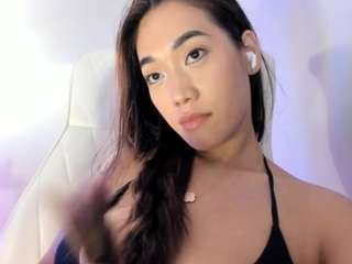 akura011 live cam preview