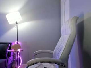 akura011 live cam preview