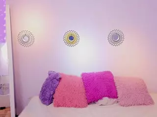 natalia-henaooo's Live Sex Cam Show