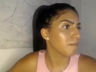 Antonella-Anderson-23's Live Sex Cam Show