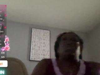 essenceblaque webcam