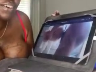 Live webcam model essenceblaque on Soda Cams