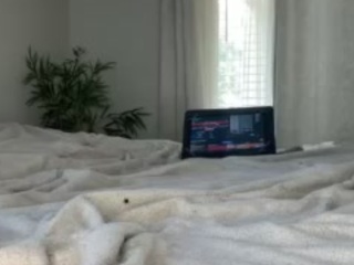 essenceblaque webcam