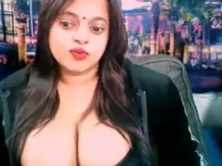 indiancumonmytits's Live Sex Cam Show