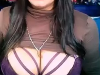 indiancumonmytits's Live Sex Cam Show