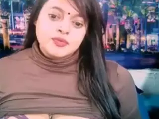 indiancumonmytits's Live Sex Cam Show