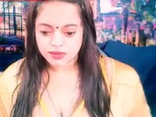 indiancumonmytits's Live Sex Cam Show