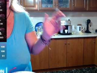 jennadeluxe's CamSoda show and profile