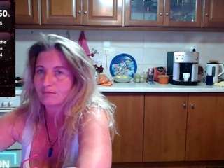 jennadeluxe Live Webcam on CamSoda