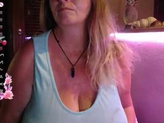 jennadeluxe live webcam show