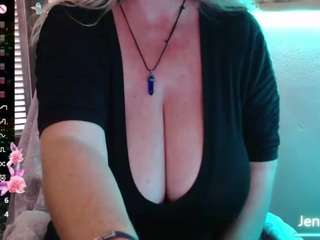 jennadeluxe myfreecams