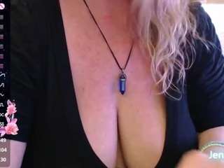 JennaDeluxe live cam preview