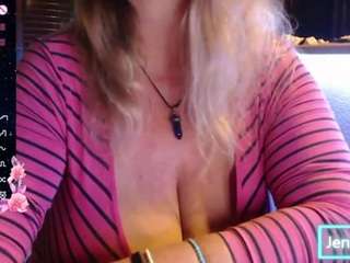 JennaDeluxe live cam preview