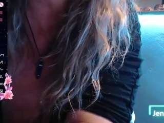 JennaDeluxe live cam preview