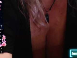 JennaDeluxe live cam preview
