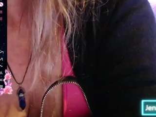 JennaDeluxe live cam preview