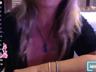 JennaDeluxe live cam preview