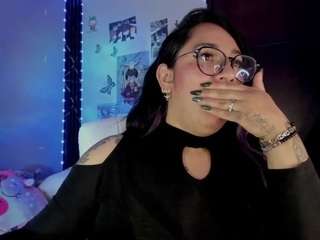 JuliSweet71 live cam preview