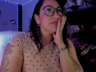 JuliSweet71 live cam preview