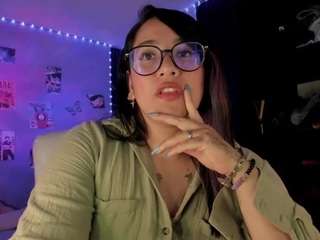 JuliSweet71 live cam preview