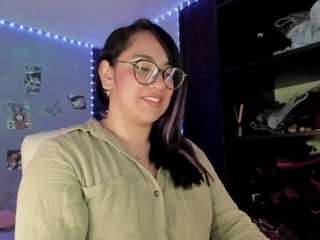JuliSweet71 live cam preview