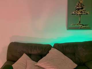  aprilrhodes chat room