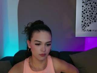aprilrhodes Live Webcam on CamSoda