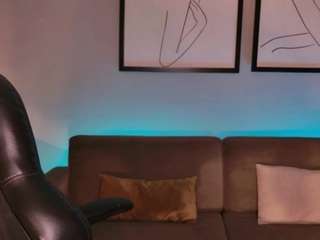  aprilrhodes chat room