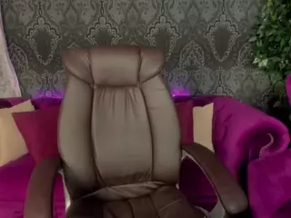 KristaLary's Live Sex Cam Show
