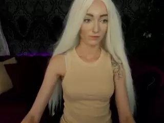 KristaLary's Live Sex Cam Show