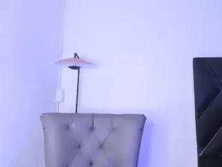 - Gabriella -'s Live Sex Cam Show