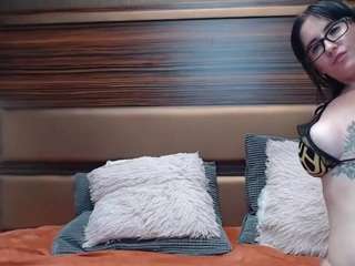 HollyWhites live webcam show