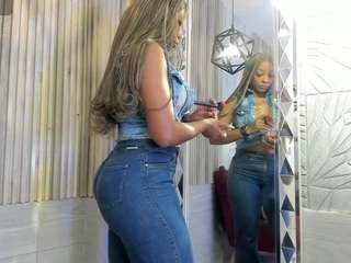 BriannaChelsea live webcam show