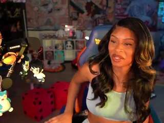 lovenzia webcam