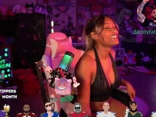 lovenzia from CamSoda is Freechat