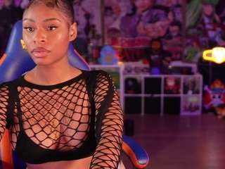 lovenzia webcam model